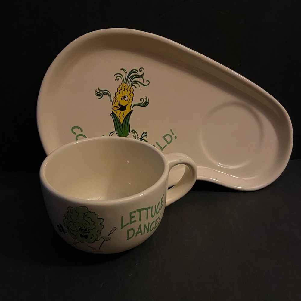Corn To Be Wild! Lunch/Dinner/Snack/Salad/Soup Plate with Lettuce Dance Mug